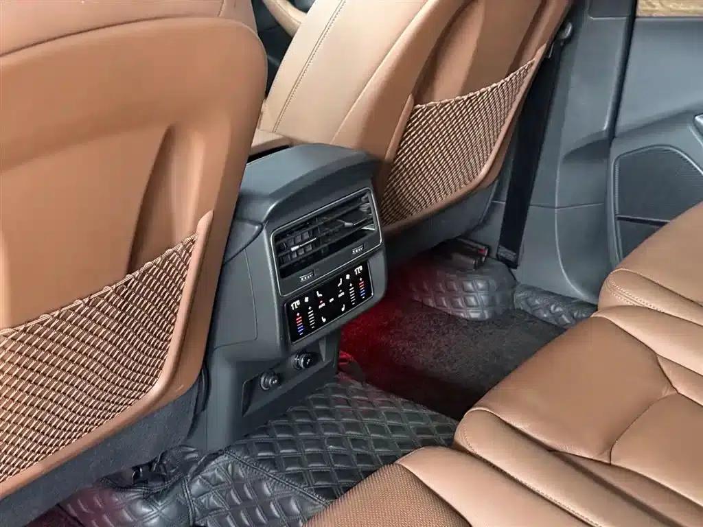 Audi Q7 2025 55 TFSI quattro S line Ice Sport Edition — миниатюра 16