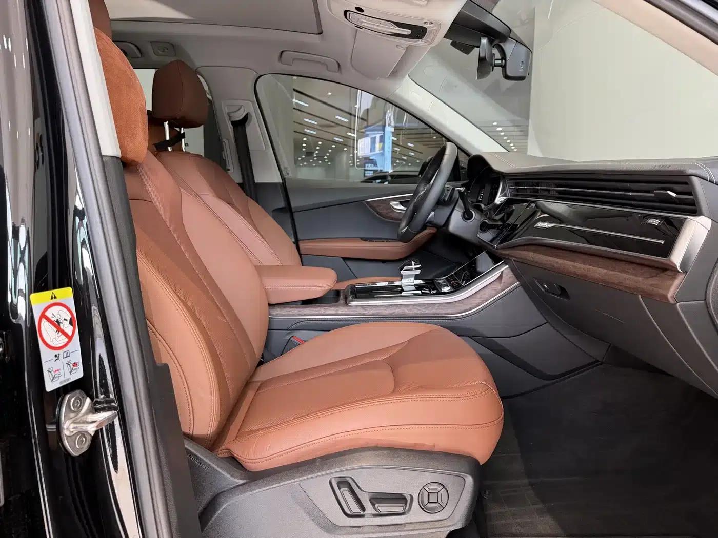 Audi Q7 2022 55 TFSI quattro S line Sport — миниатюра 13