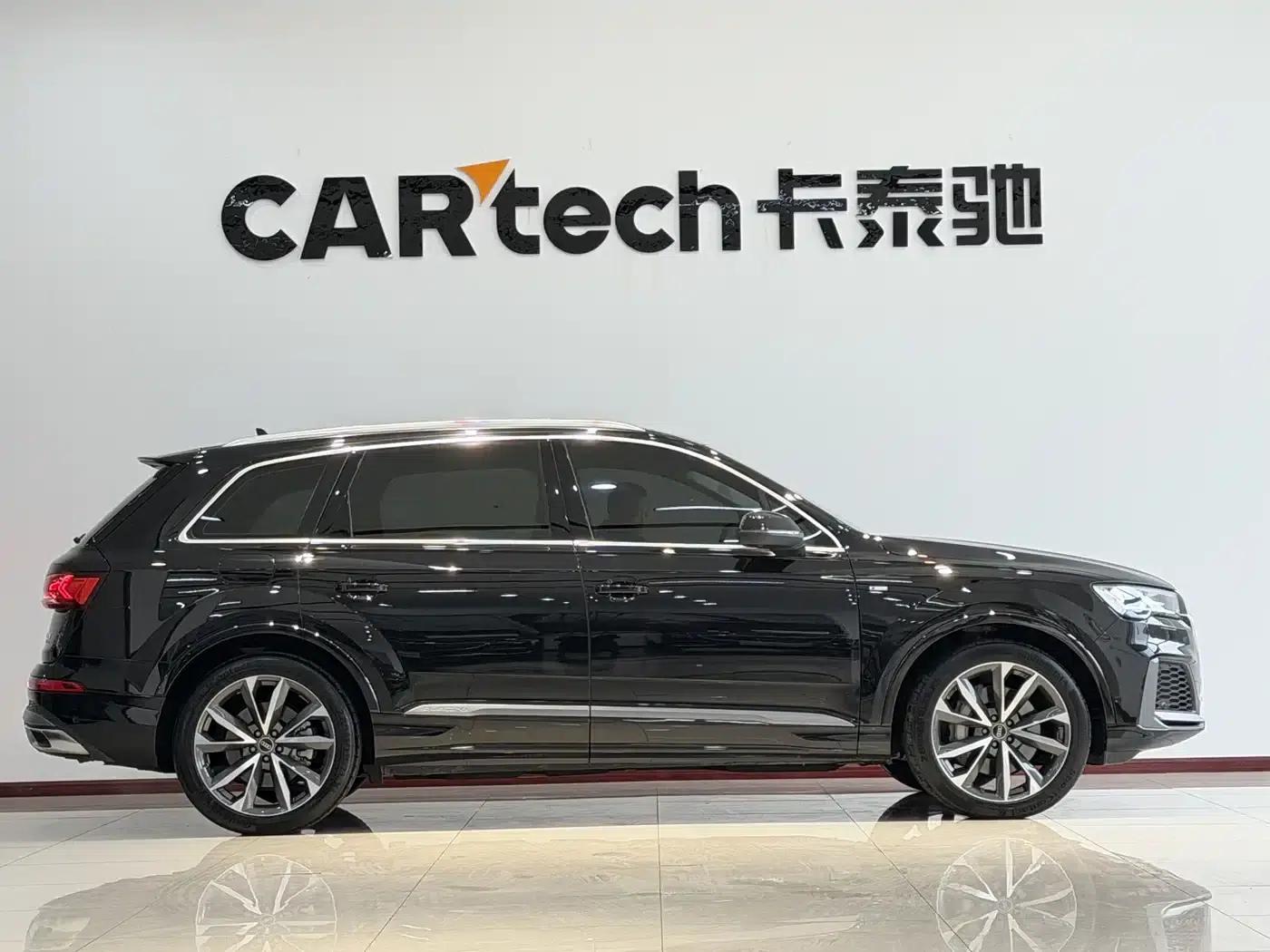 Audi Q7 2022 55 TFSI quattro S line Sport — миниатюра 4