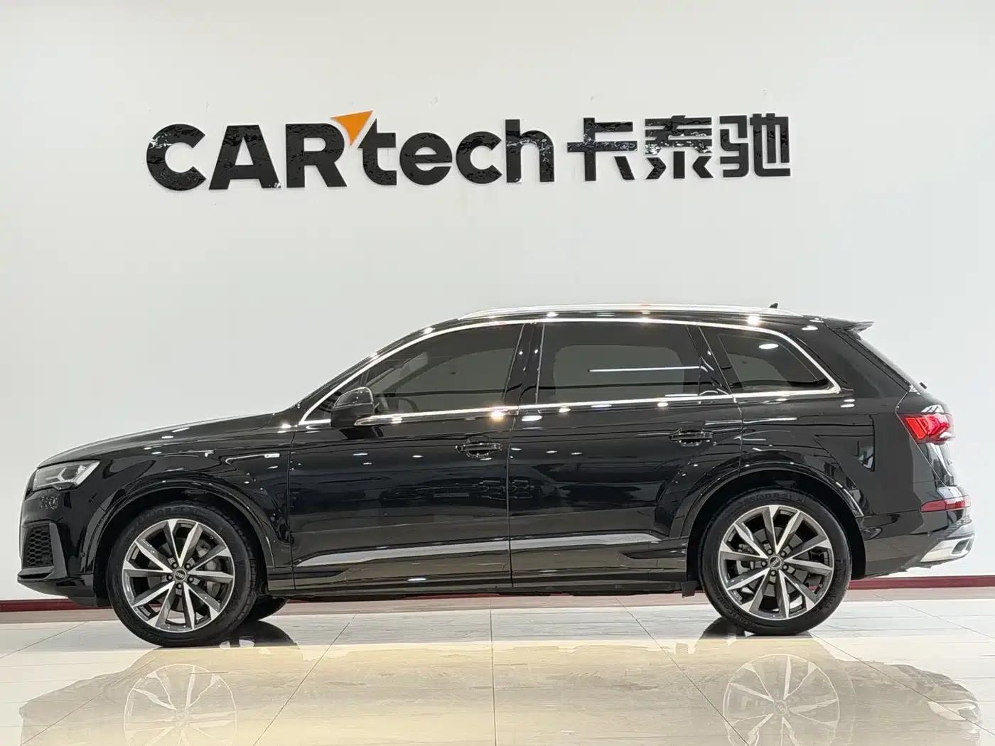 Audi Q7 2022 55 TFSI quattro S line Sport — миниатюра 5