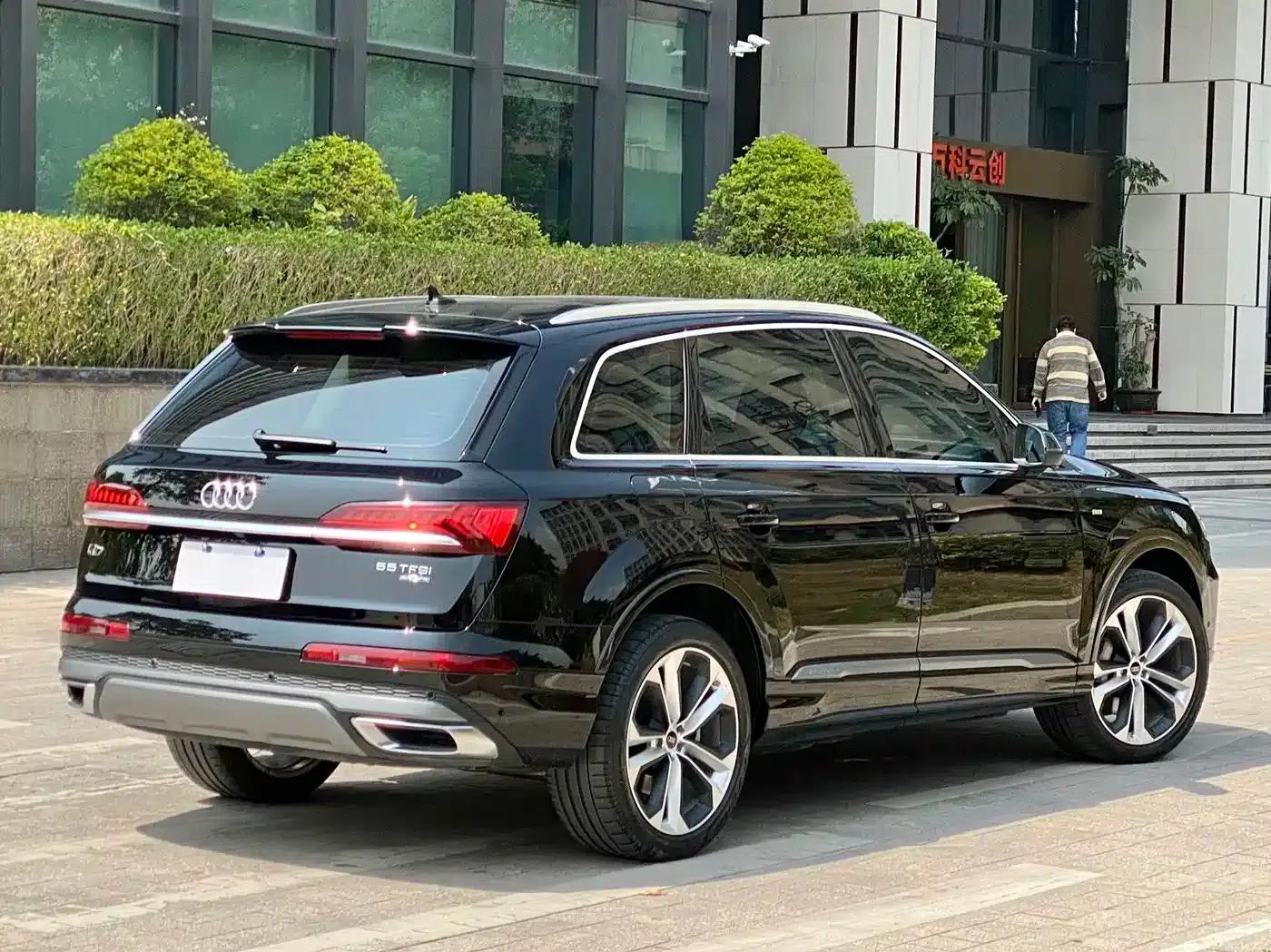 Audi Q7 2021 55 TFSI quattro S line Premium — миниатюра 4