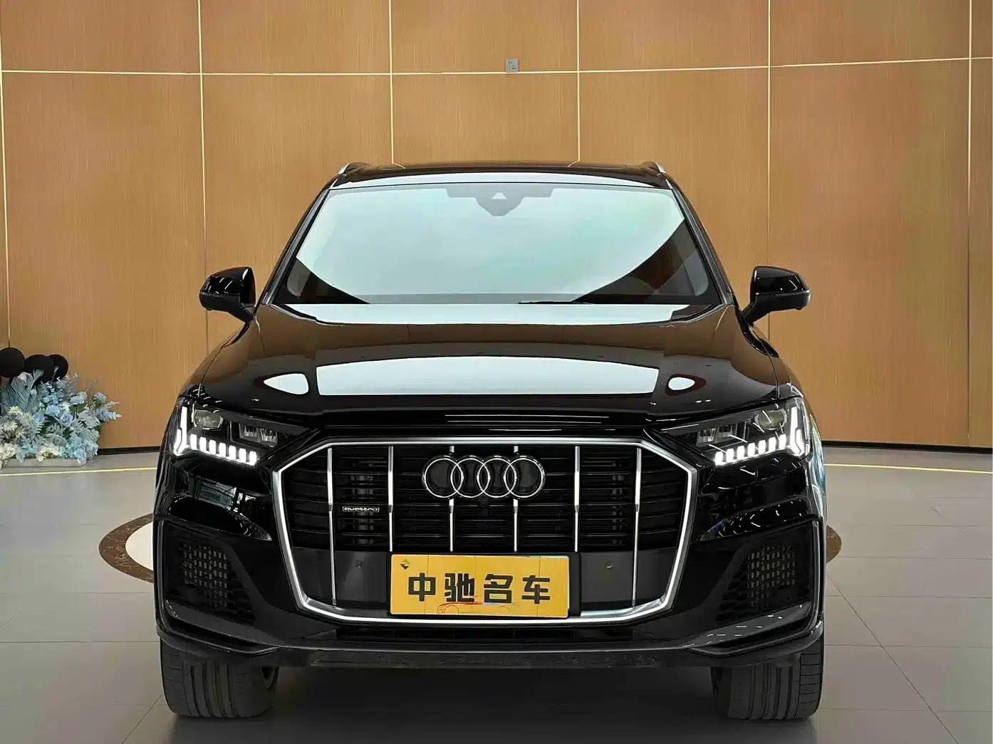 Audi Q7 2023 55 TFSI quattro S line Sport — миниатюра 2