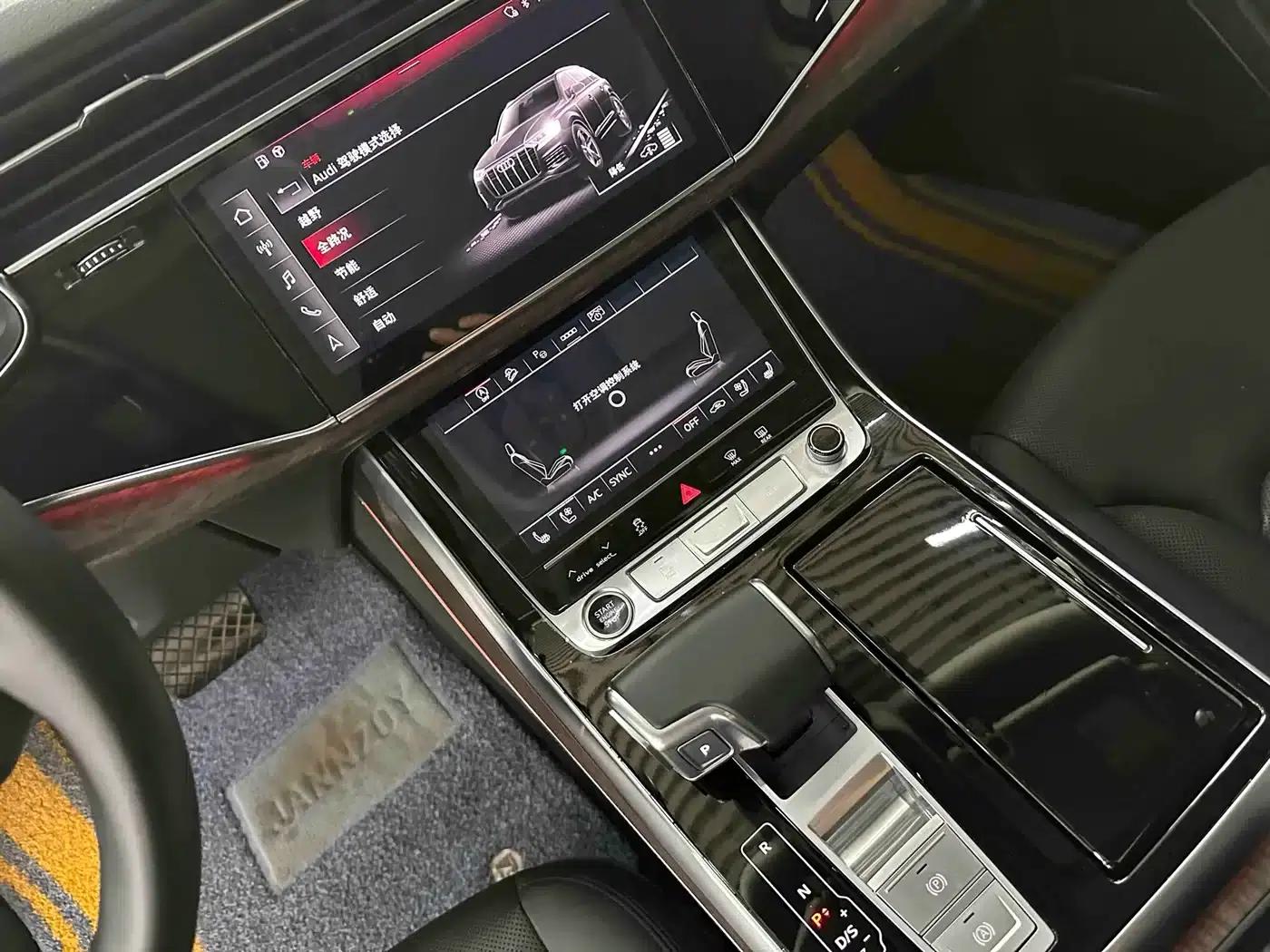 Audi Q7 2023 55 TFSI quattro S line Sport — миниатюра 14