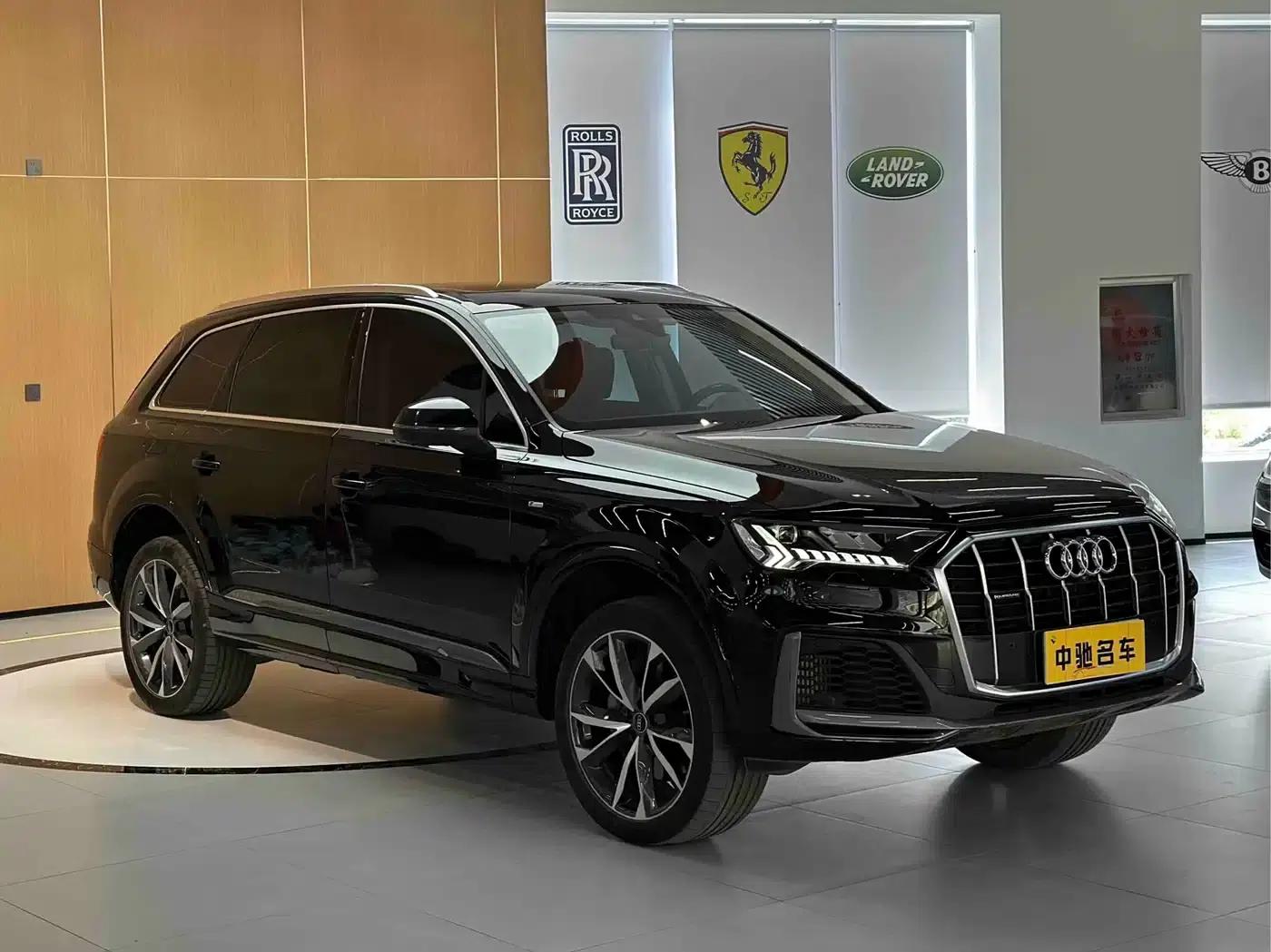Audi Q7 2023 55 TFSI quattro S line Sport — миниатюра 3