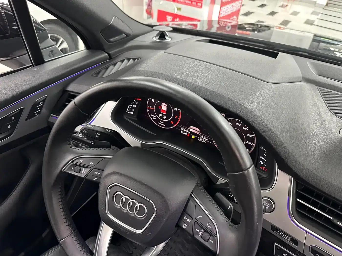Audi Q7 2018 45 TFSI Premium — миниатюра 24