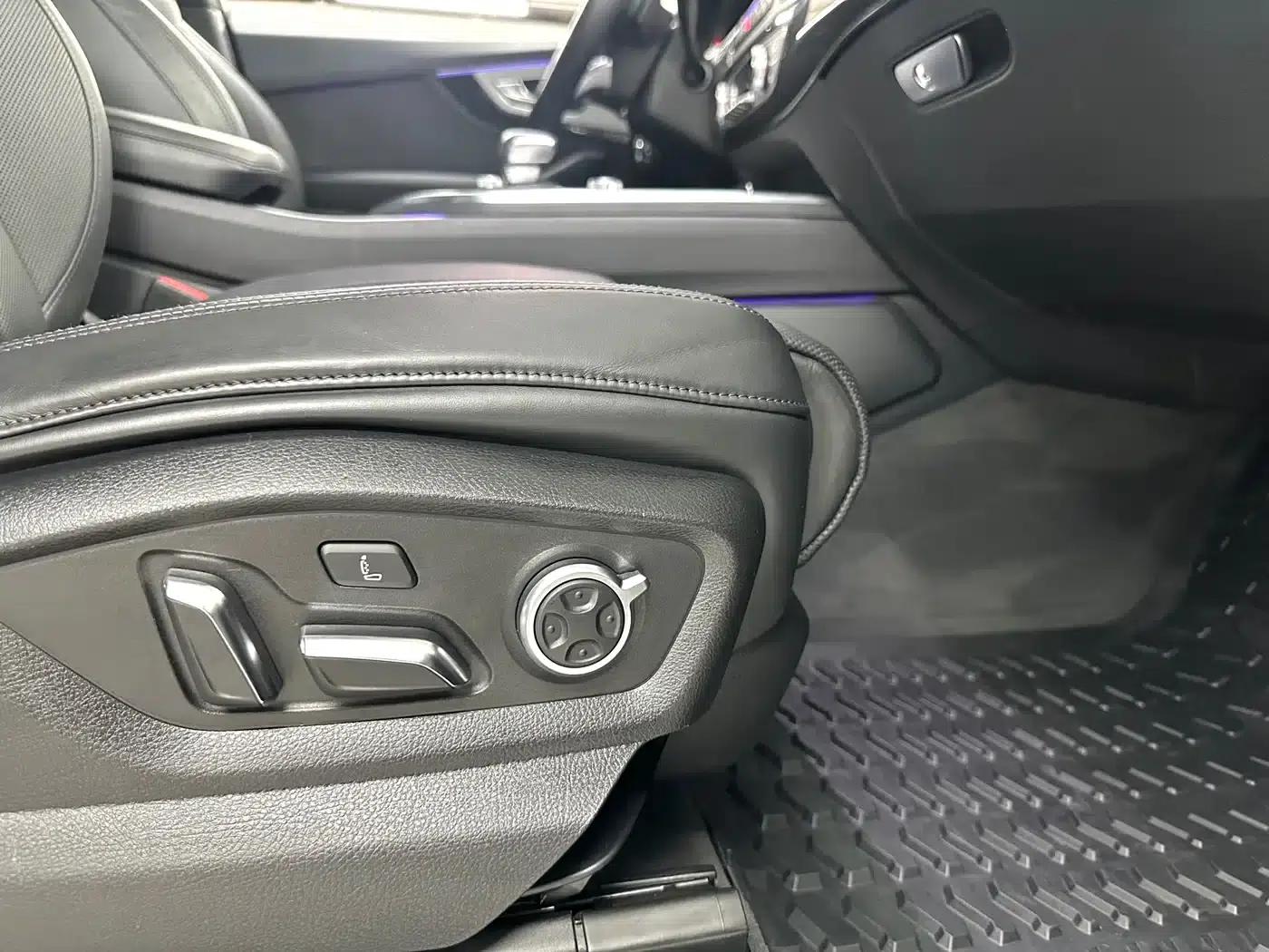 Audi Q7 2018 45 TFSI Premium — миниатюра 26