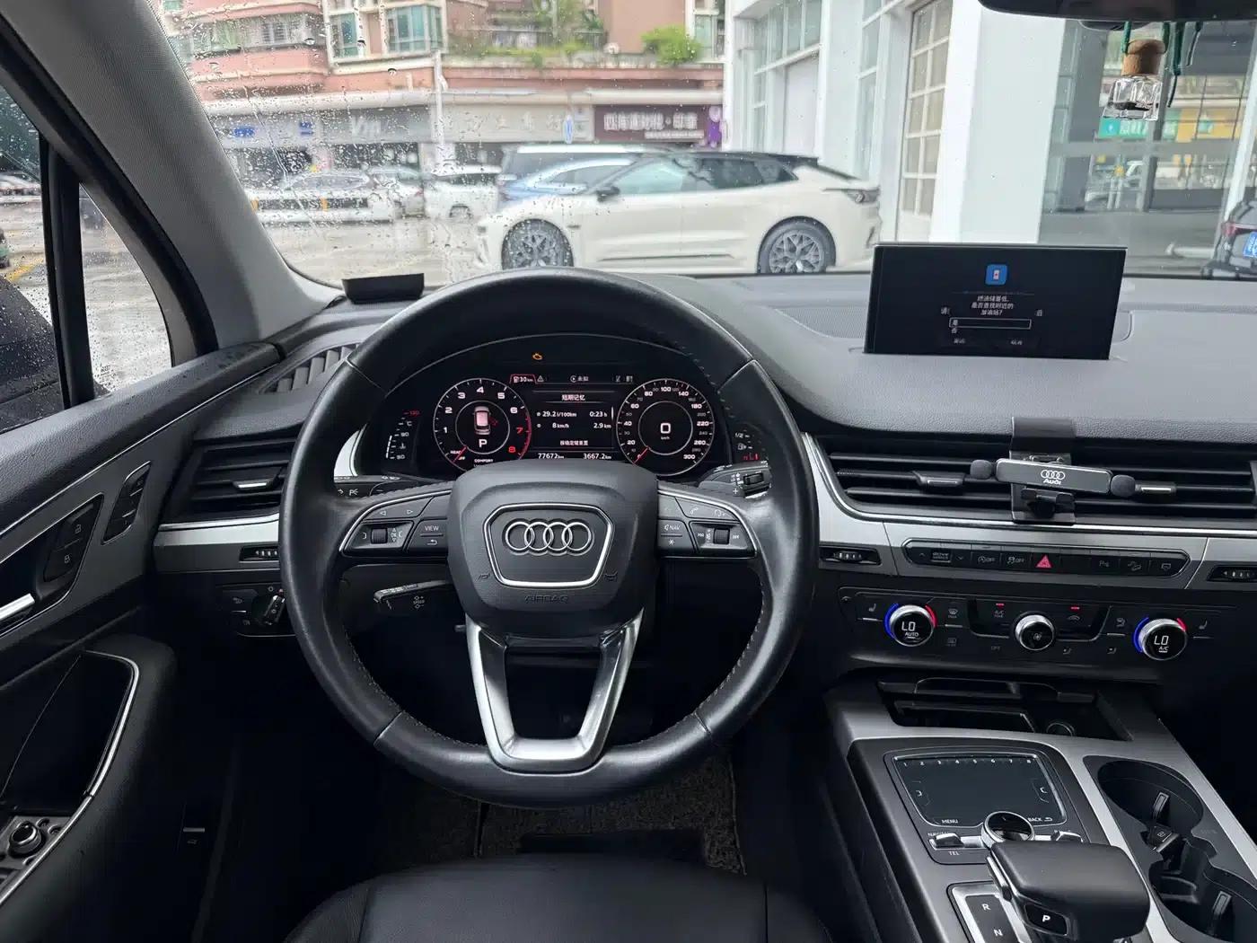 Audi Q7 2019 55 TFSI Technology Edition — миниатюра 13