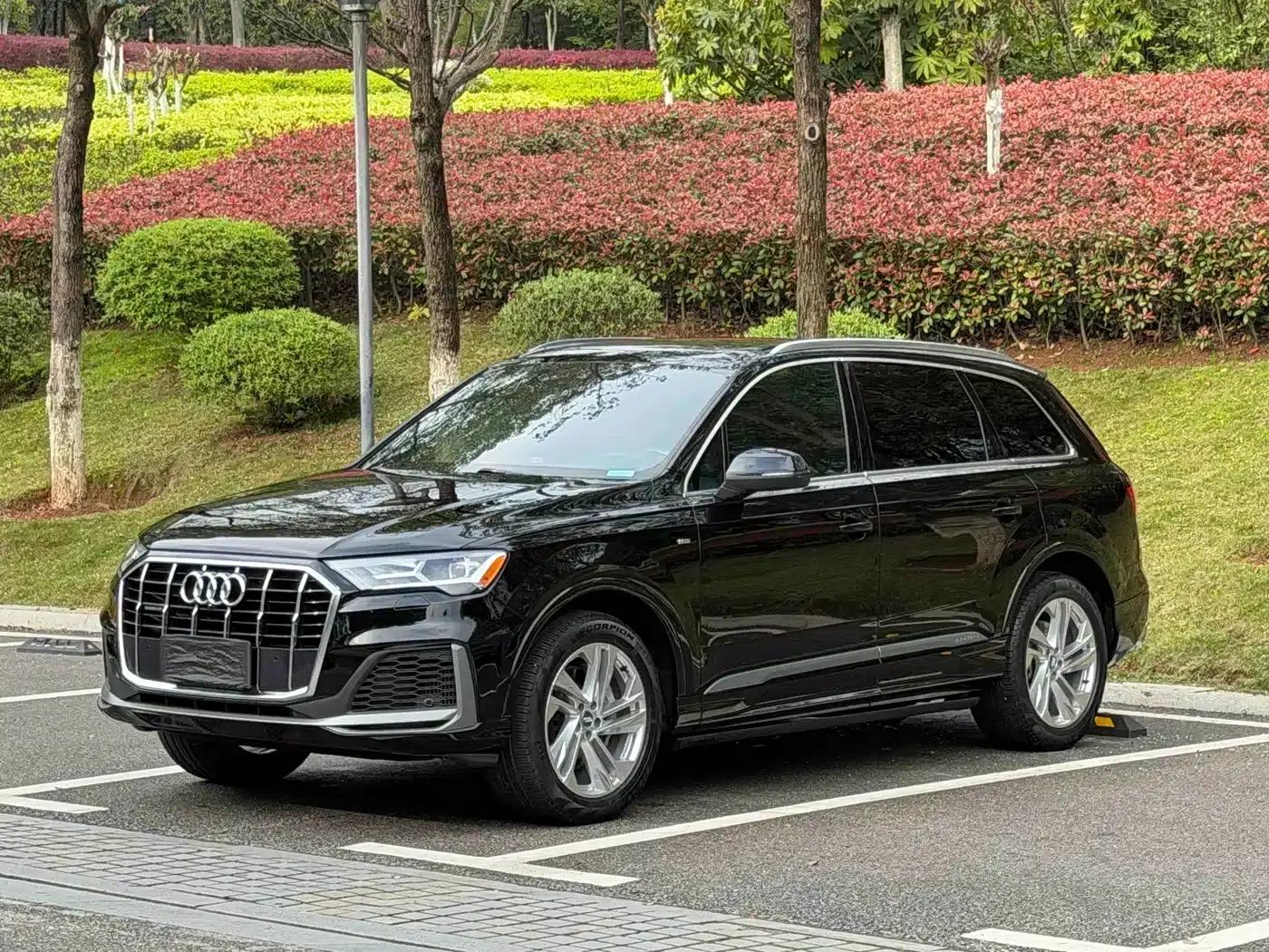 Audi Q7 2021 55 TFSI quattro S line Sport — миниатюра 1