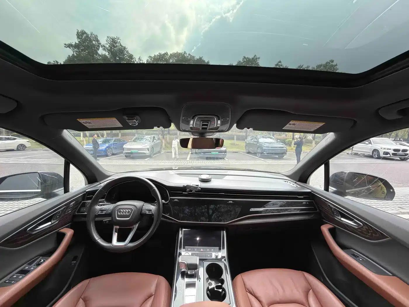 Audi Q7 2021 55 TFSI quattro S line Sport — миниатюра 5