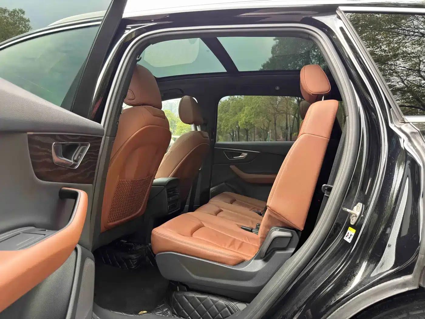 Audi Q7 2021 55 TFSI quattro S line Sport — миниатюра 6