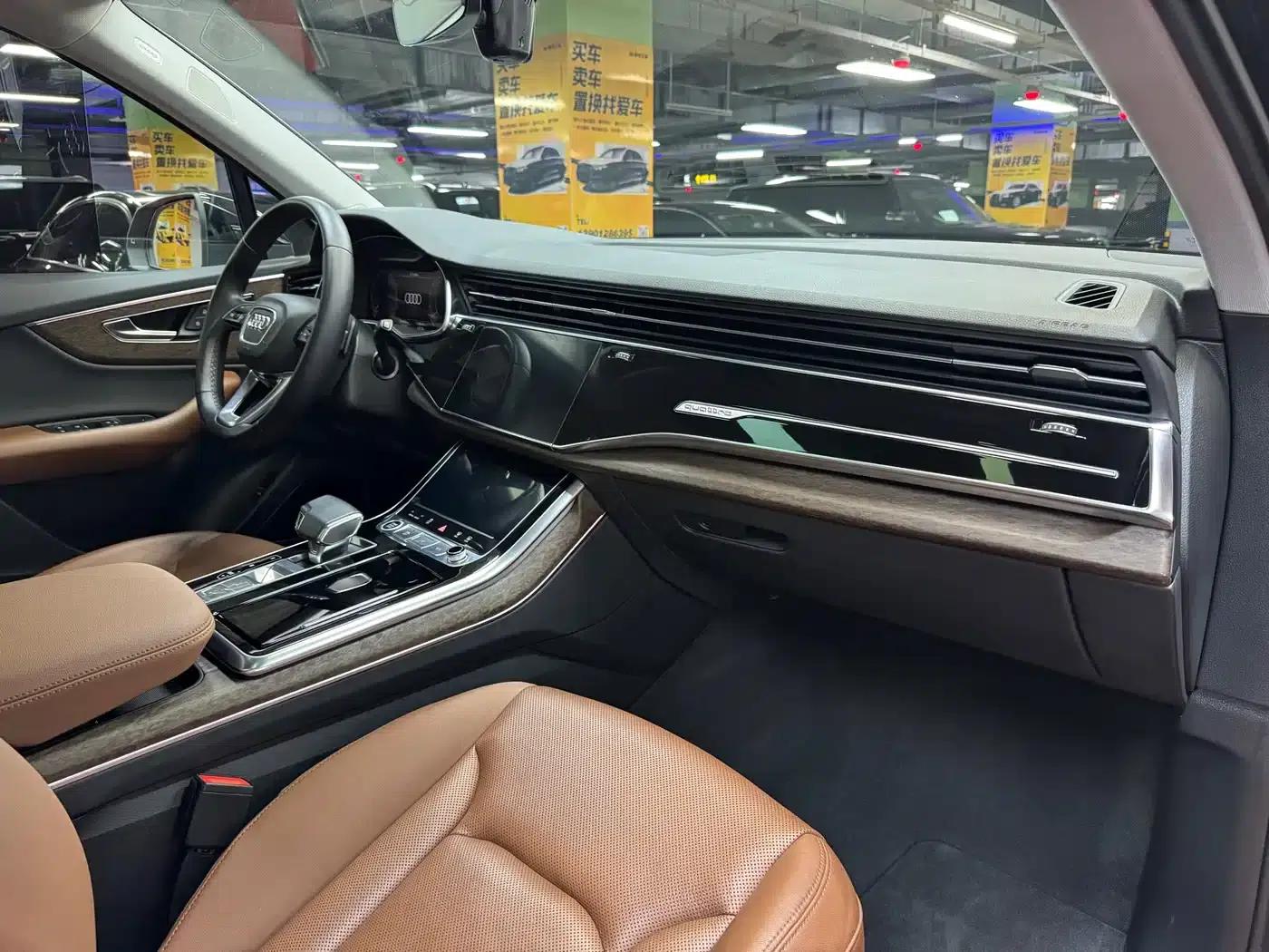 Audi Q7 2021 55 TFSI quattro S line Sport — миниатюра 14
