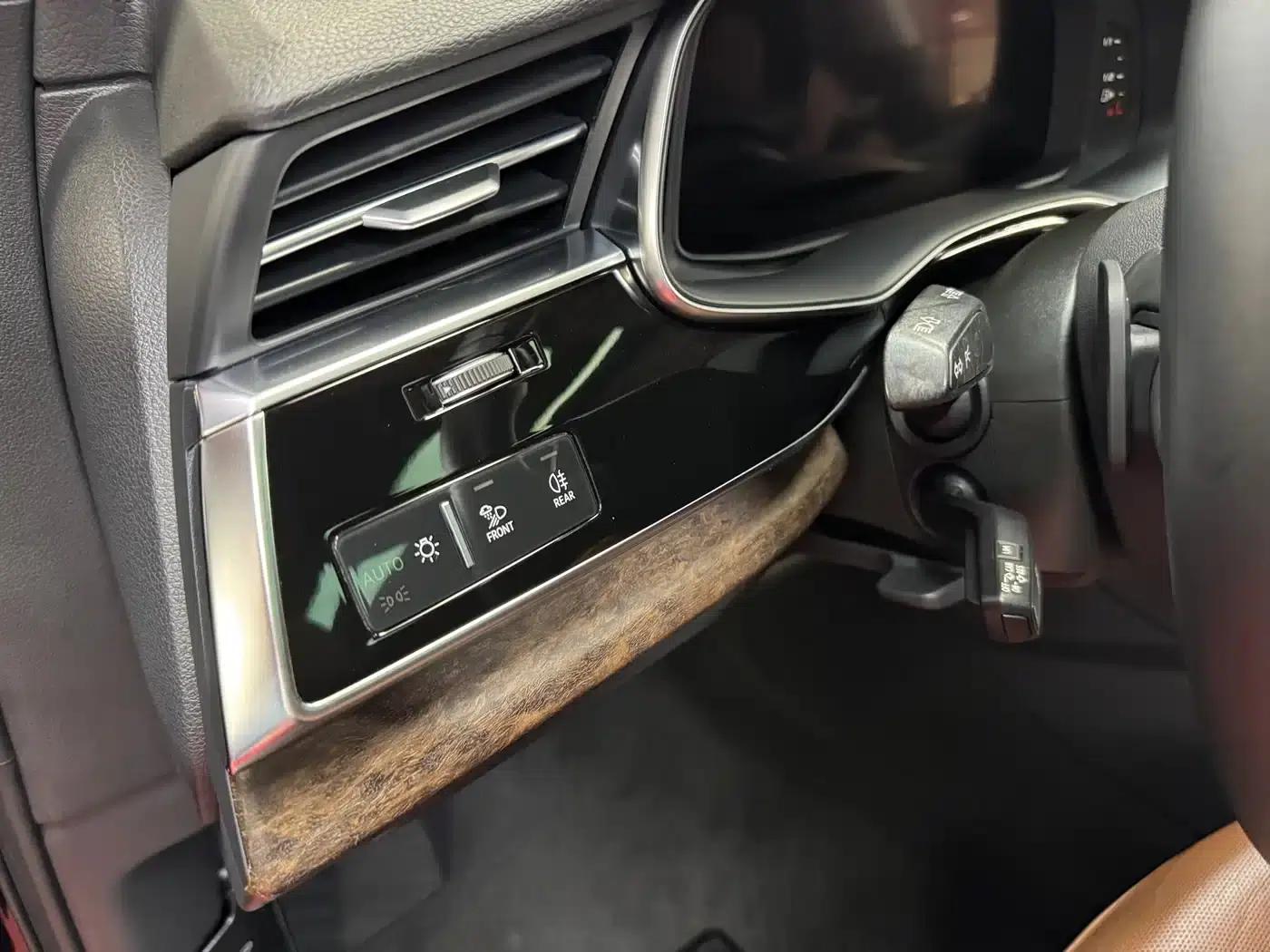 Audi Q7 2021 55 TFSI quattro S line Sport — миниатюра 18