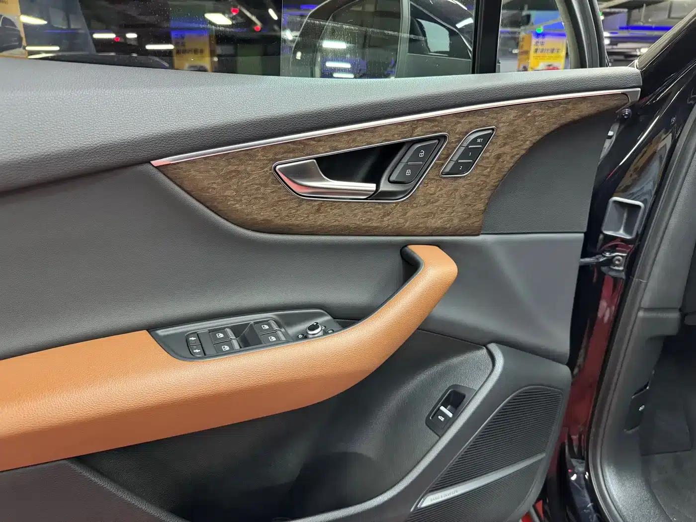 Audi Q7 2021 55 TFSI quattro S line Sport — миниатюра 20