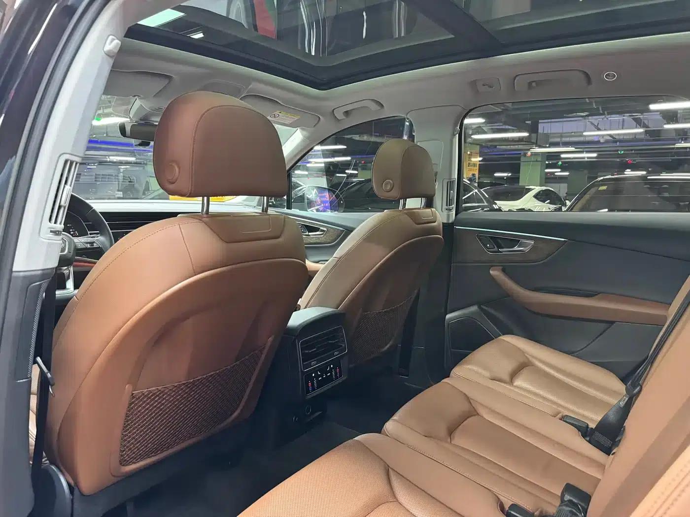 Audi Q7 2021 55 TFSI quattro S line Sport — миниатюра 30