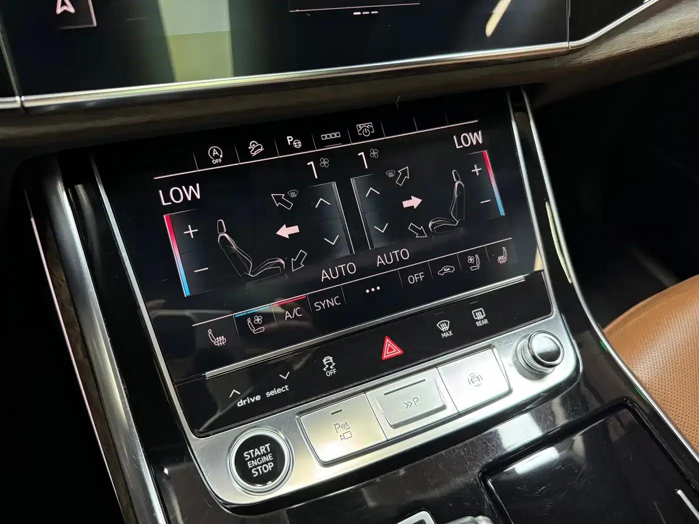 Audi Q7 2021 55 TFSI quattro S line Sport — миниатюра 38