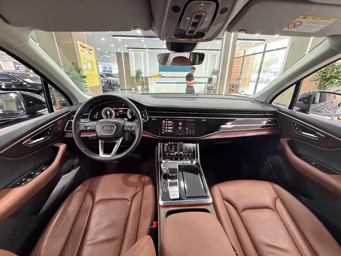 Audi Q7 2024 45 TFSI quattro S line Black Knight Edition — миниатюра 5