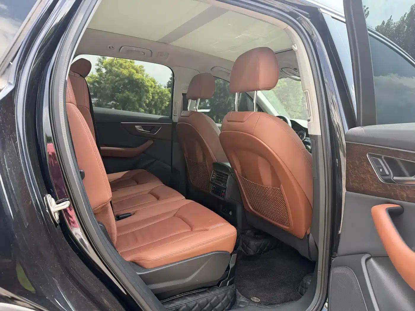 Audi Q7 2021 55 TFSI quattro S line Sport — миниатюра 11