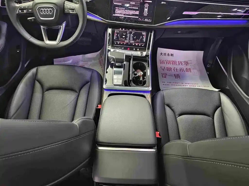 Audi Q7 2024 55 TFSI quattro S line Sport — миниатюра 15