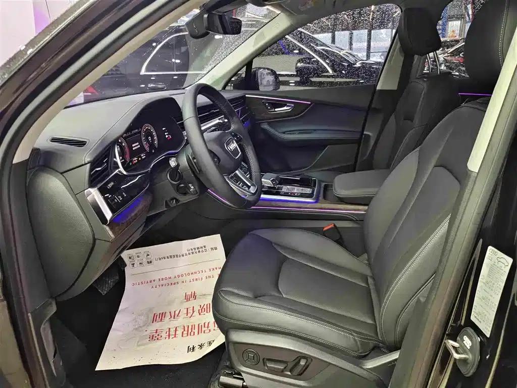 Audi Q7 2024 55 TFSI quattro S line Sport — миниатюра 10