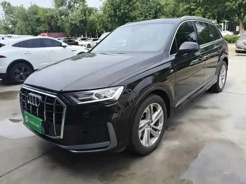 Audi Q7 2023 45 TFSI quattro S line Sport — миниатюра 1