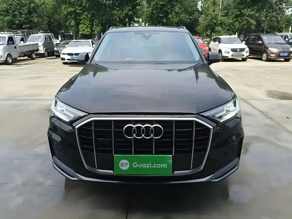 Audi Q7 2023 45 TFSI quattro S line Sport — миниатюра 3