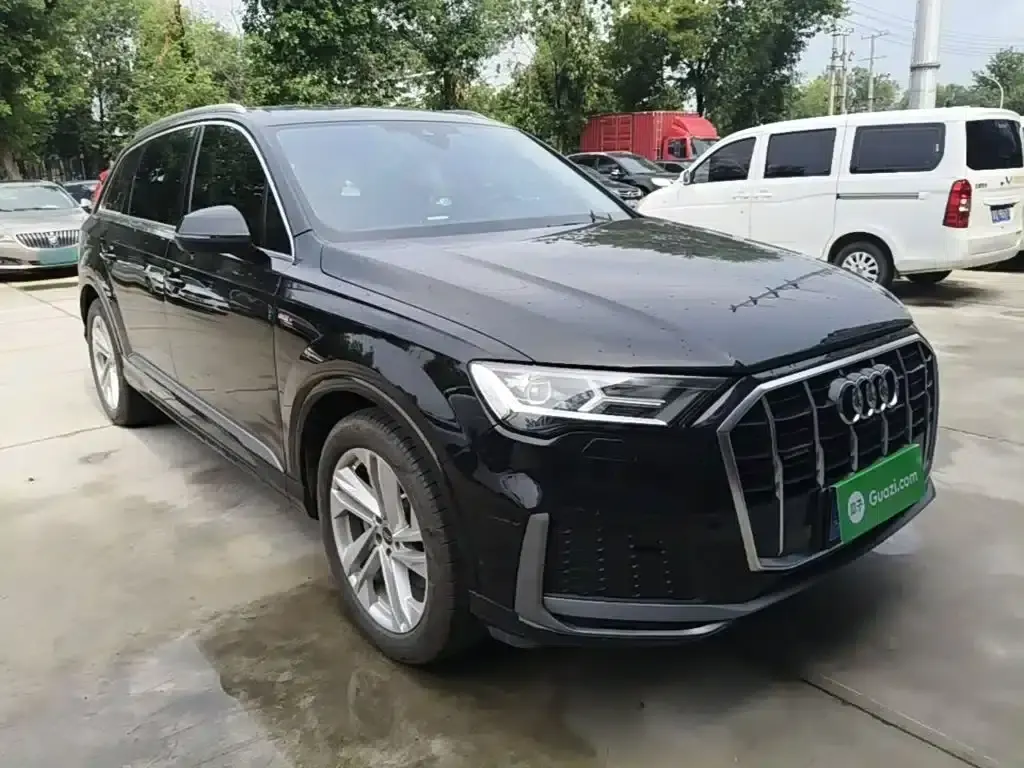 Audi Q7 2023 45 TFSI quattro S line Sport — миниатюра 4