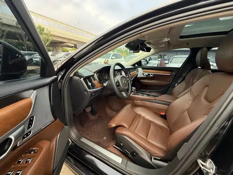 Volvo S90 2020 T5 Inscription Luxury Edition — миниатюра 3