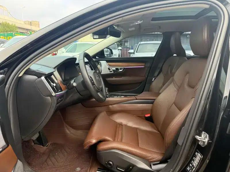 Volvo S90 2020 T5 Inscription Luxury Edition — миниатюра 9