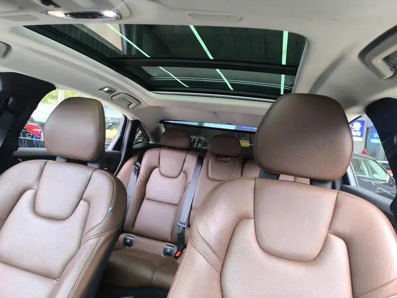 2018 Volvo S90 T4 Smart Edition — миниатюра 16