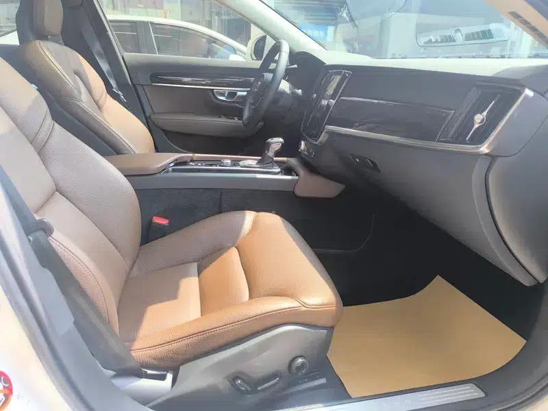 2018 Volvo S90 T4 Smart Edition — миниатюра 8