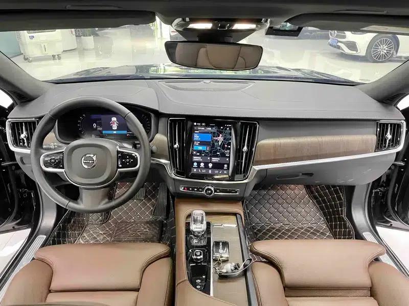 2025 Volvo S90 B5 Inscription Luxury Edition — миниатюра 11
