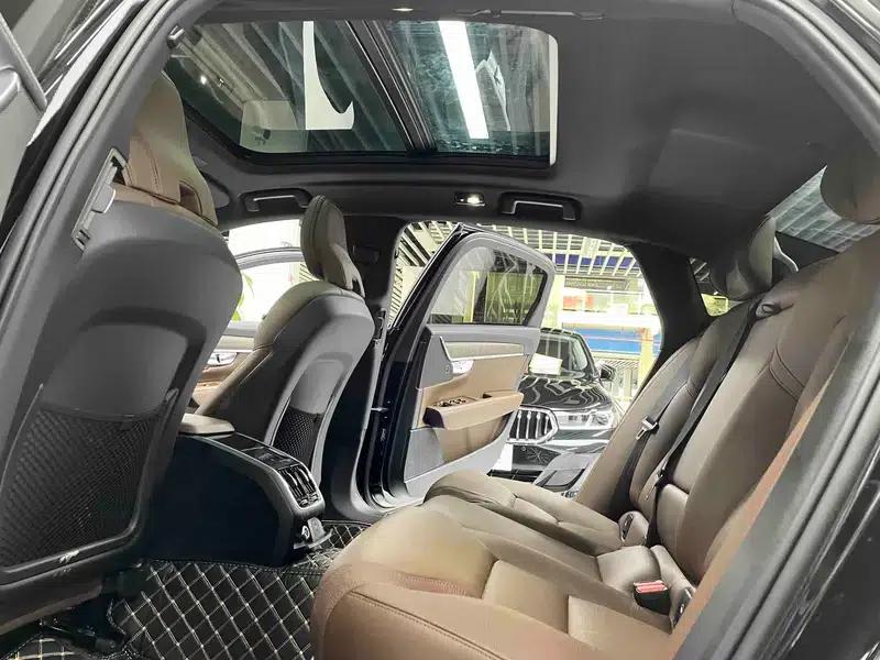 2025 Volvo S90 B5 Inscription Luxury Edition — миниатюра 16