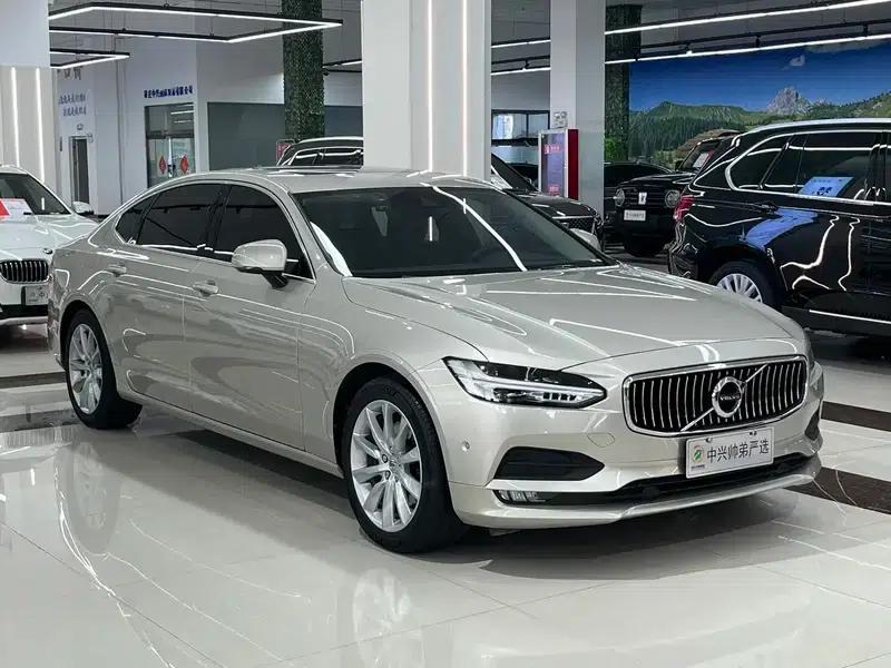 2017 Volvo S90 T5 Smart Edition — миниатюра 3