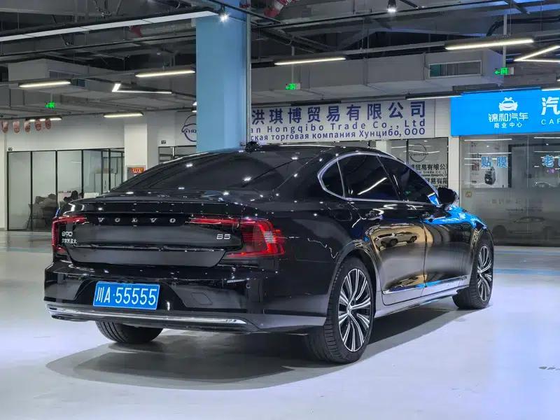 2024 Volvo S90 B5 Inscription Luxury Edition — миниатюра 4