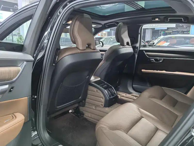2024 Volvo S90 B5 Inscription Luxury Edition — миниатюра 10
