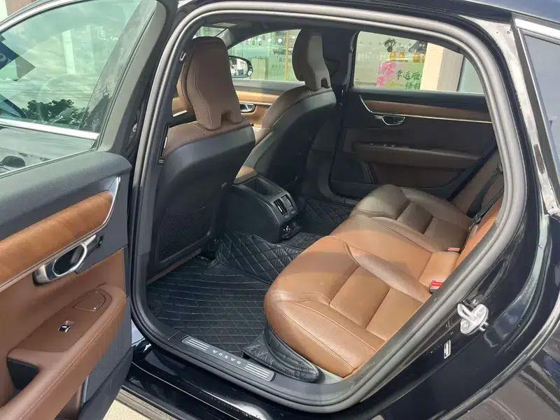 2024 Volvo S90 B5 Smart Luxury Edition — миниатюра 12