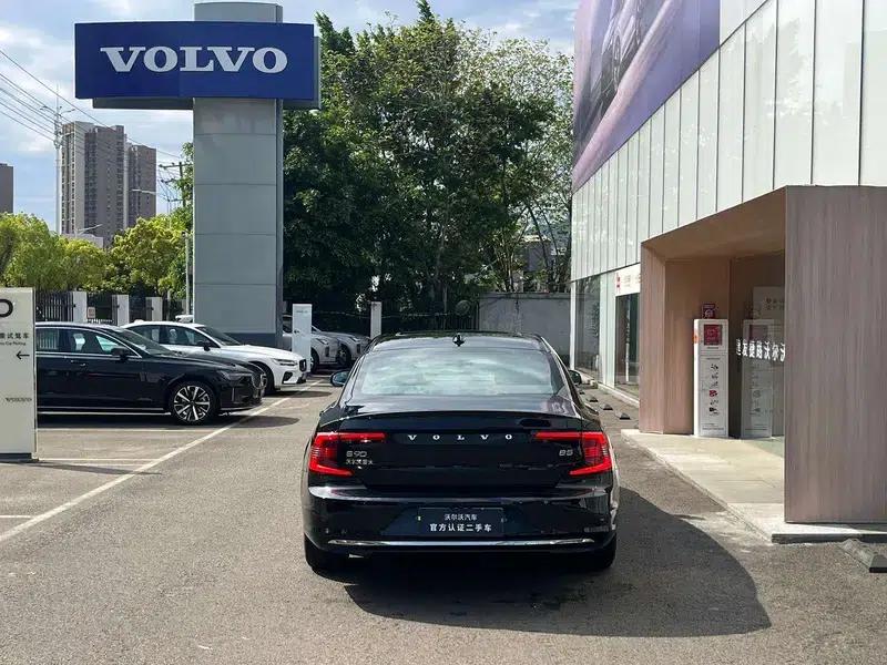 2024 Volvo S90 B5 Smart Luxury Edition — миниатюра 5