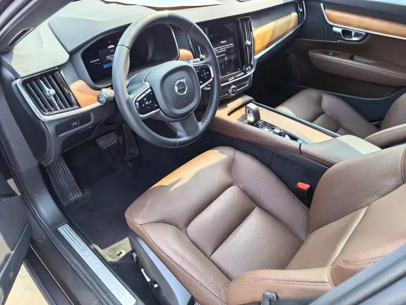 2023 Volvo S90 B5 Inscription Luxury Edition — миниатюра 9