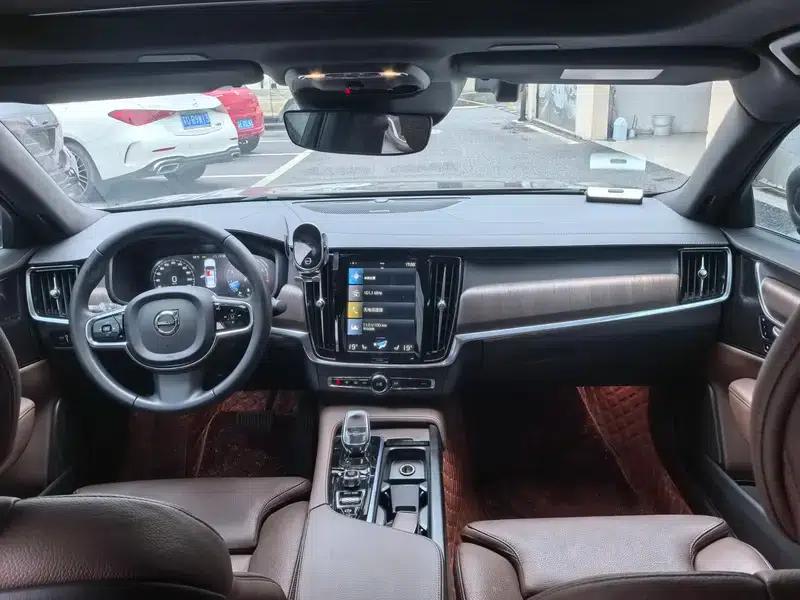 2021 Volvo S90 B5 Inscription Luxury Edition — миниатюра 7