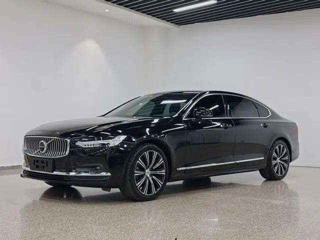 2021 Volvo S90 B5 Smart Luxury Edition