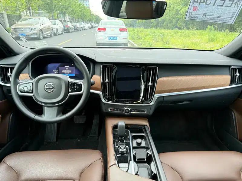 2025 Volvo S90 B5 Smart Luxury Edition — миниатюра 11
