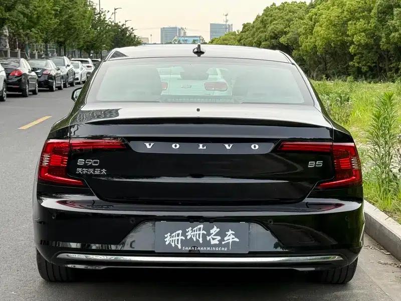 2025 Volvo S90 B5 Smart Luxury Edition — миниатюра 5