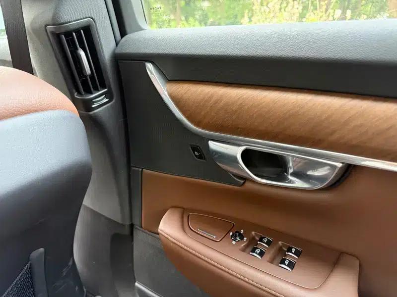 2025 Volvo S90 B5 Smart Luxury Edition — миниатюра 8