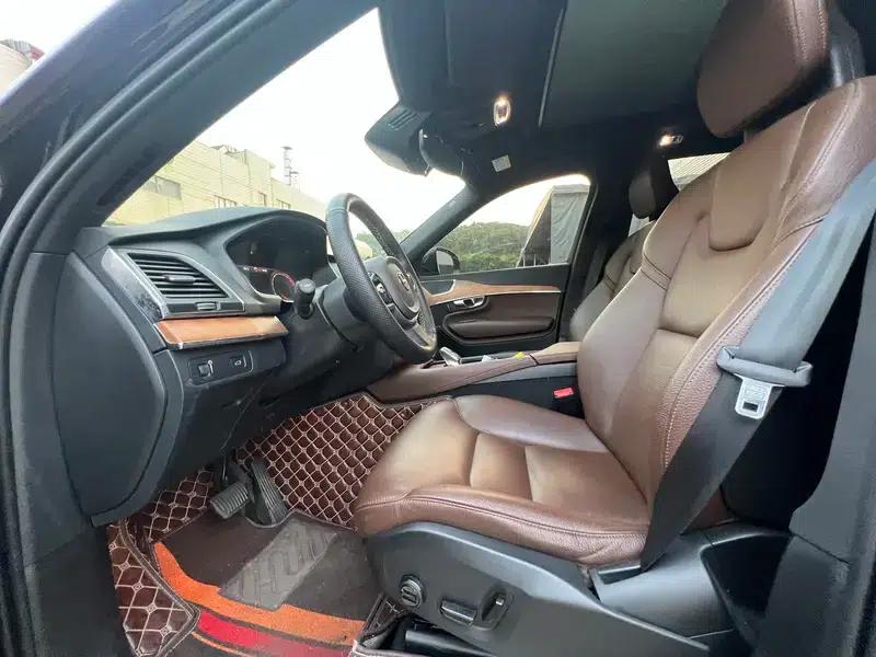 2021 Volvo XC90 B5 Smart Luxury Edition 5-seater — миниатюра 14