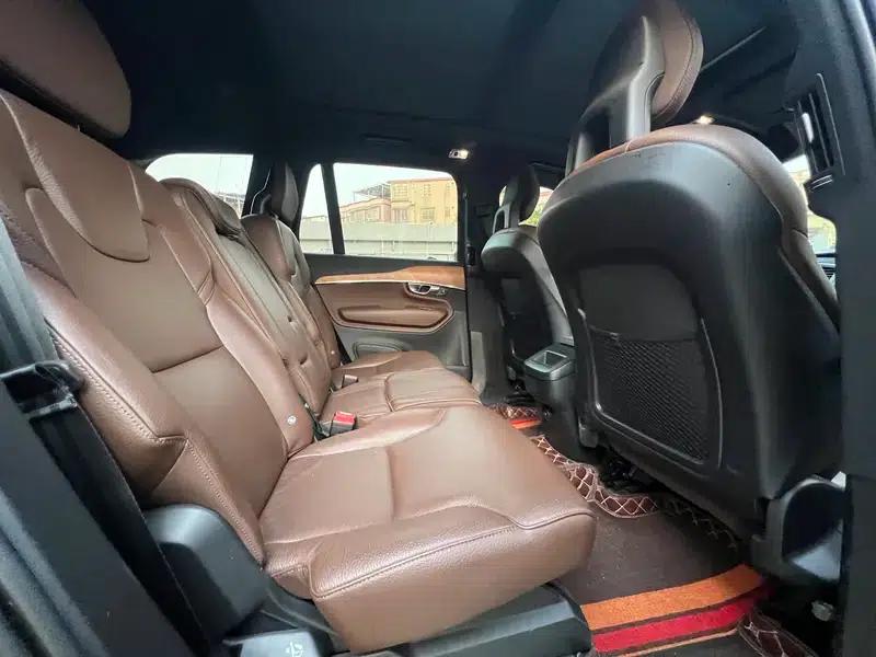 2021 Volvo XC90 B5 Smart Luxury Edition 5-seater — миниатюра 16