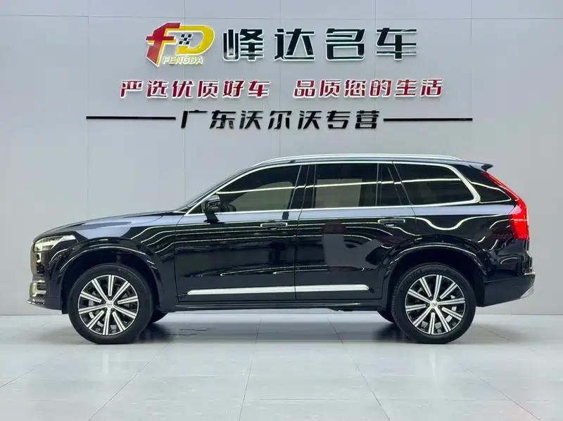 2022 Volvo XC90 B6 Inscription Luxury Edition 7-seater — миниатюра 3