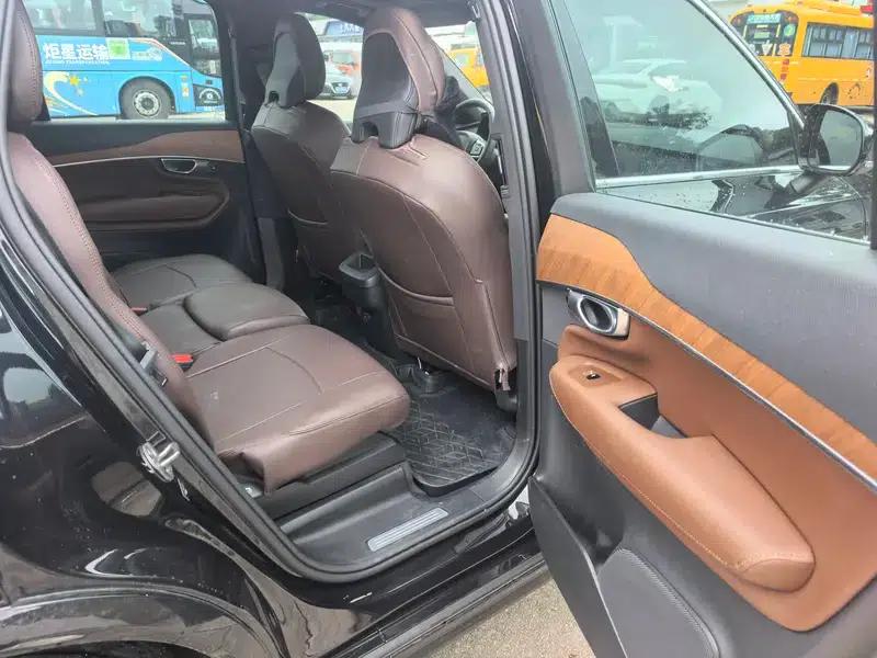 2024 Volvo XC90 B5 Smart Luxury Edition 5-seater — миниатюра 9