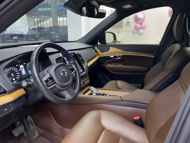 2021 Volvo XC90 B6 Inscription Luxury Edition 7-seater — миниатюра 12