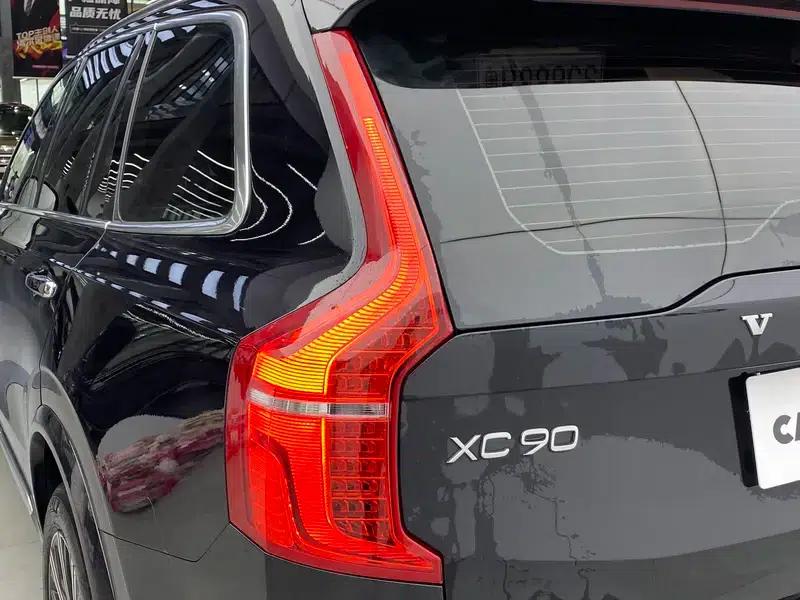 2021 Volvo XC90 B6 Inscription Luxury Edition 7-seater — миниатюра 7