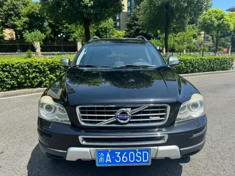 2011 Volvo XC90 2.5T R-Design — миниатюра 2